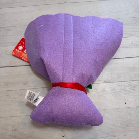 Sanrio Sweethearts Plush Bouquet with Hello Kitty and Kuromi NEW - Picture 5 of 6